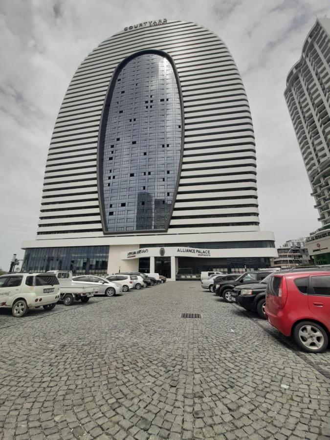 Luxury Apartments With Sea View Batumi Exterior photo