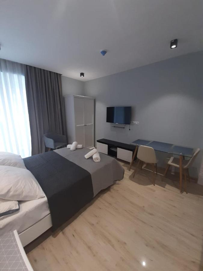 Luxury Apartments With Sea View Batumi Exterior photo