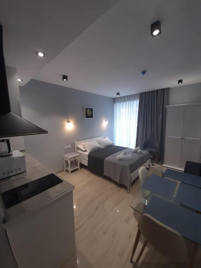 Luxury Apartments With Sea View Batumi Exterior photo