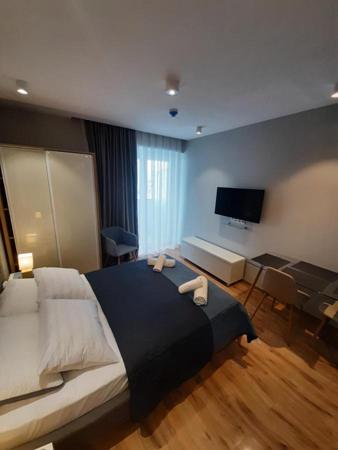 Luxury Apartments With Sea View Batumi Exterior photo