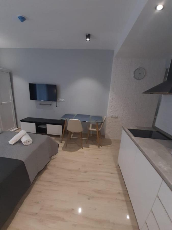 Luxury Apartments With Sea View Batumi Exterior photo